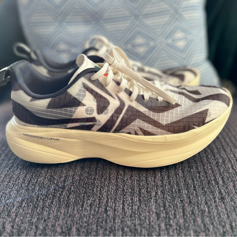 Brandblack Kaiju